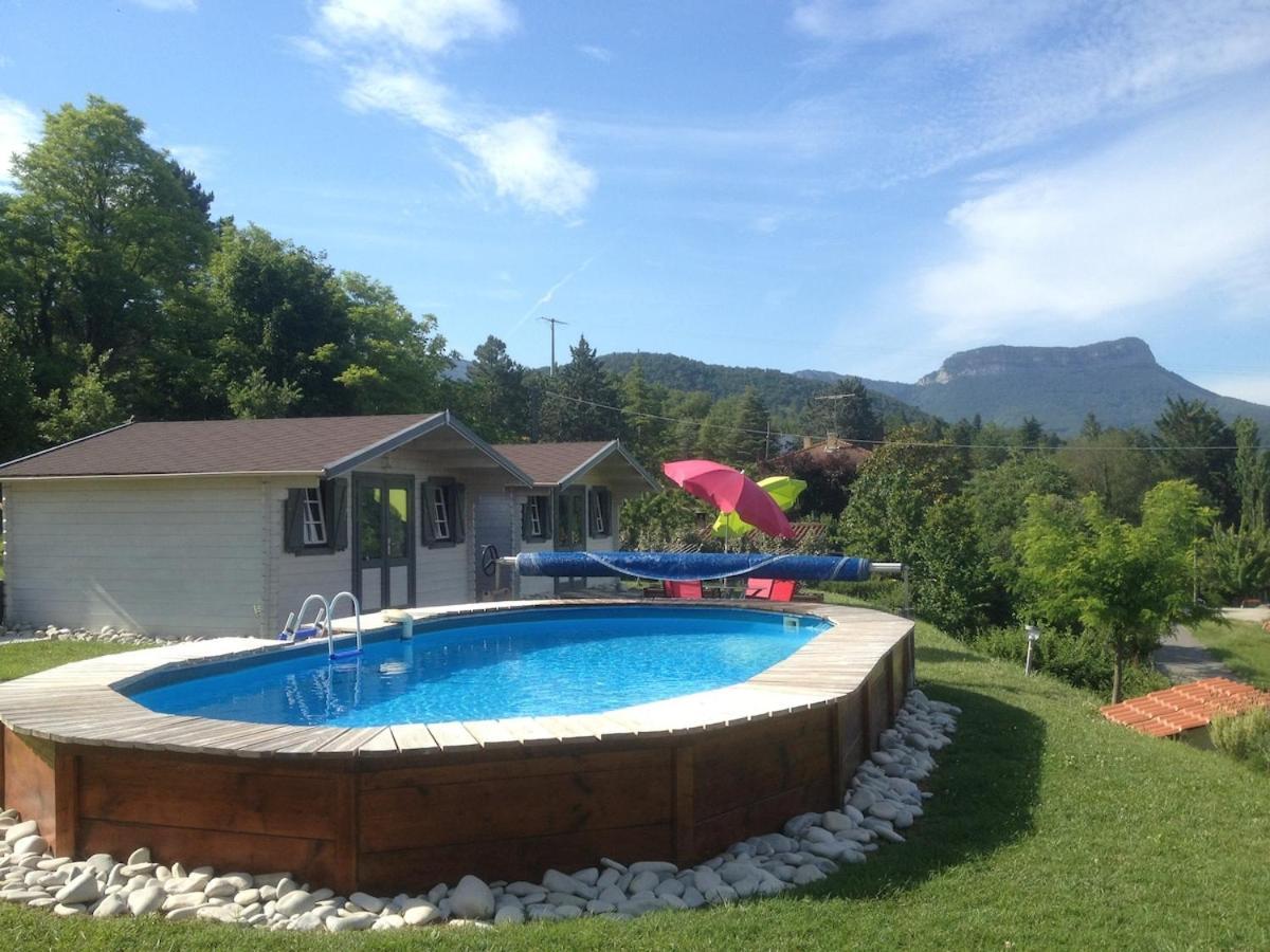 Maison De Vacances Avec Ses Petits Chalets Aouste-sur-Sye 외부 사진